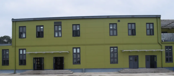 年前搬新家！拆裝式營房，來了