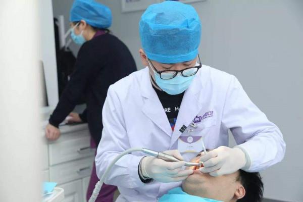 遼寧這所大學靠“改名”逆襲，雙非院校名氣不小，常被誤認為985