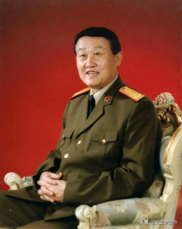 1993年，梁光烈出任北京軍區參謀長，司令員、政委是誰？