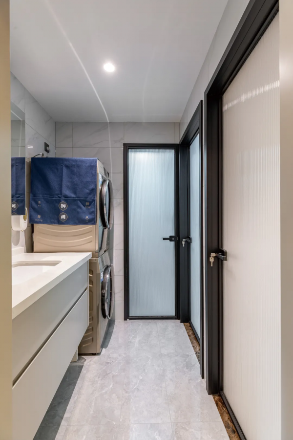 震撼!改造奇葩戶型老舊房,成功逆襲變“歐式殿堂” 震撼!改造奇葩戶型老舊房,成功逆襲變“歐式殿堂”