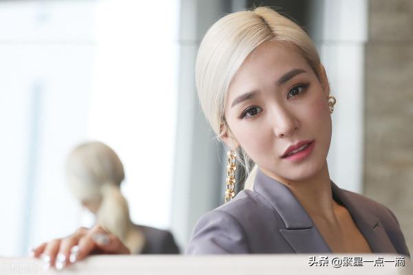 少女時代成員Tiffany黃美英 灰色西裝大女人範兒 少女時代成員Tiffany黃美英 灰色西裝大女人範兒