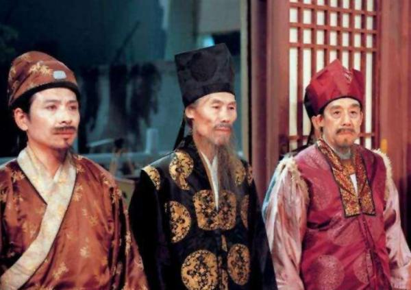 重讀《紅樓夢》：年少讀不懂焦大，如今才真正明白了他的罵