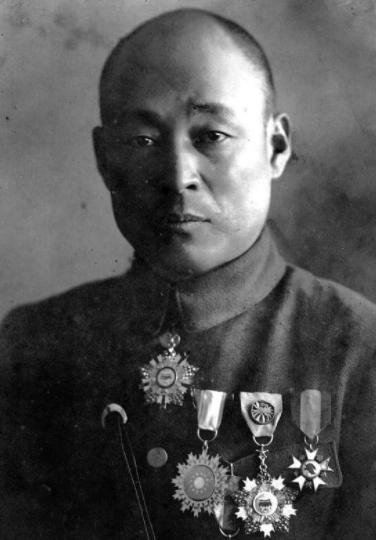 抗戰老兵:張自忠戰死後,師長光著膀子穿著褲衩,端著機槍搶遺體 抗戰老兵:張自忠戰死後,師長光著膀子穿著褲衩,端著機槍搶遺體