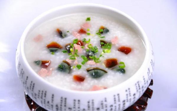 小米粥特別能養人,但是這4類人卻不適宜喝,否則越吃越傷身 小米粥特別能養人,但是這4類人卻不適宜喝,否則越吃越傷身