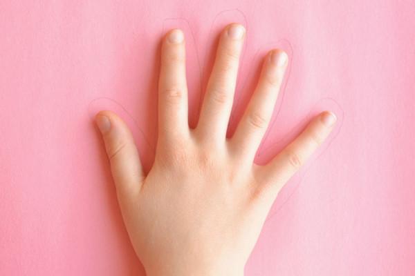 一張紙,搞定可愛小兔子!給孩子畫畫沒這麼難 一張紙,搞定可愛小兔子!給孩子畫畫沒這麼難