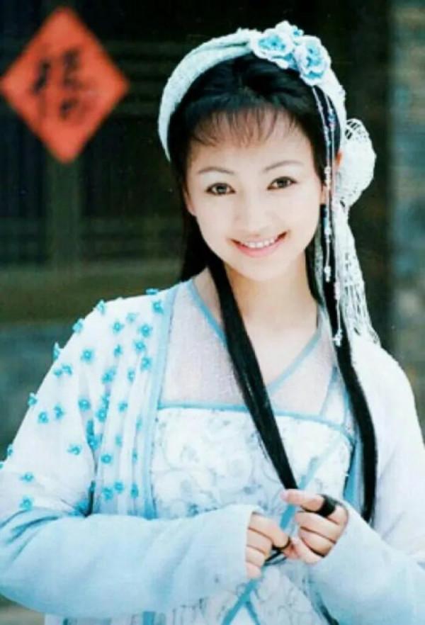 “靠臉吃飯”的女明星，美與醜全在造型師的一念之間，真是太慘了