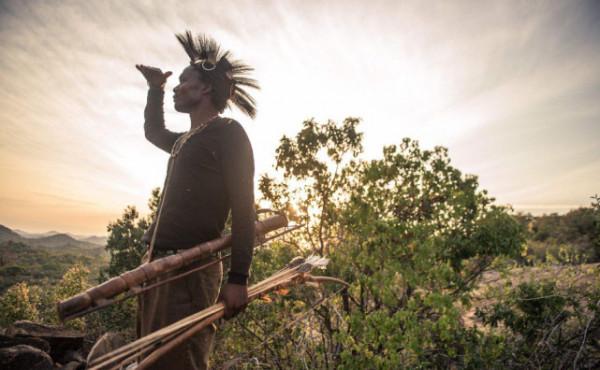 非洲這個部落從來不種地，對現代人的生活感到不解