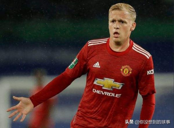 紐卡斯爾在冬窗瘋狂消費後能排出什麼樣的陣容？