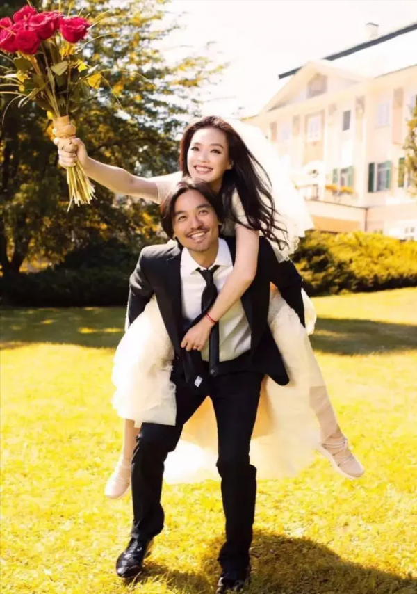 詠梅遺憾康輝後悔周潤發裸捐56億,這10對丁克夫妻現狀各不相同 詠梅遺憾康輝後悔周潤發裸捐56億,這10對丁克夫妻現狀各不相同