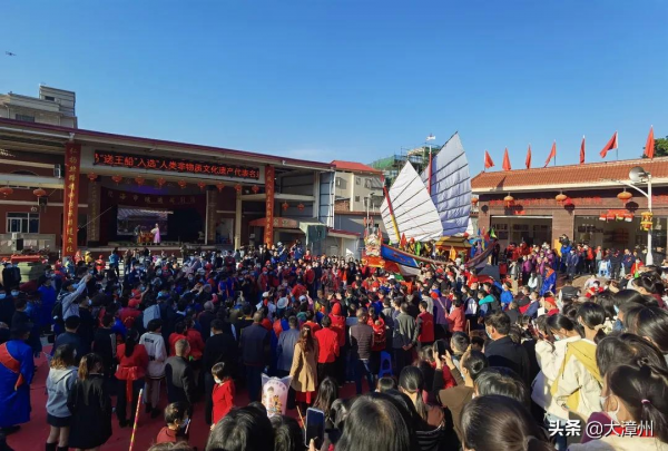 這場面壯觀！千人巡境“送王船”，見過嗎？