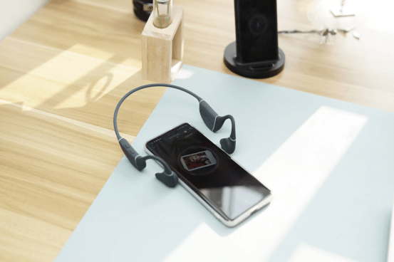 骨傳導耳機適合什麼人群使用？骨傳導耳機有什麼優勢？