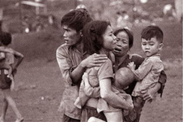 1981年，越南空軍上尉喬清陸，架機帶9人投奔我國，之後如何？