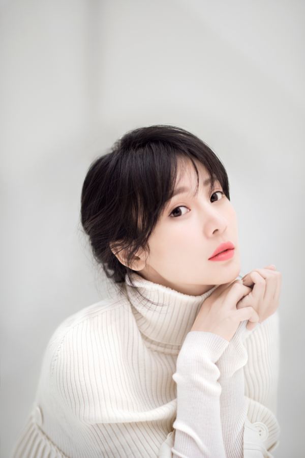 柳巖媽媽楊邦梅：心疼女兒成名路上遭受非議，更擔憂她的婚戀問題