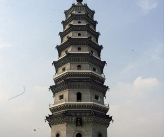 皮定均視察妙通塔，一士兵當面罵道“皮老驢”，皮：你認識皮老驢