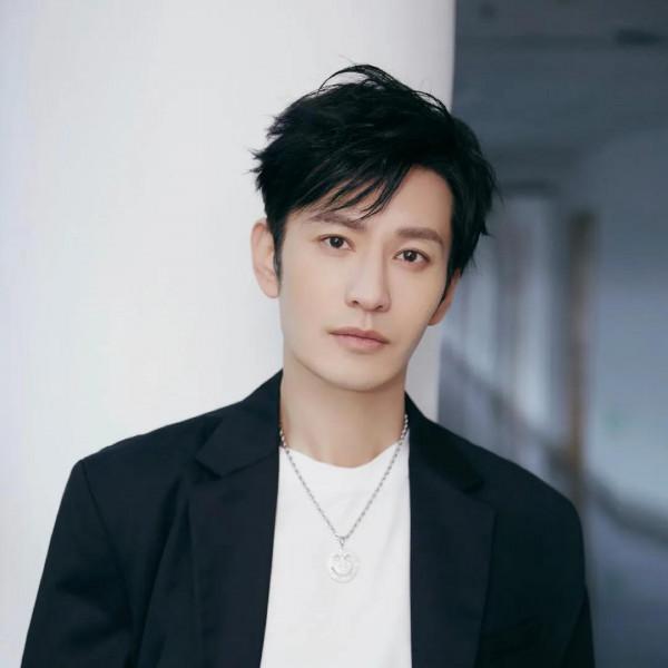 Angelababy生圖曝光,又被網友誇上熱搜!稱比精修美太多 Angelababy生圖曝光,又被網友誇上熱搜!稱比精修美太多