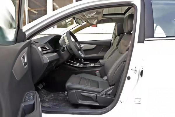 比亞迪秦:緊湊型轎車,搭載1.5L發動機,配置討喜,售8.19萬 比亞迪秦:緊湊型轎車,搭載1.5L發動機,配置討喜,售8.19萬