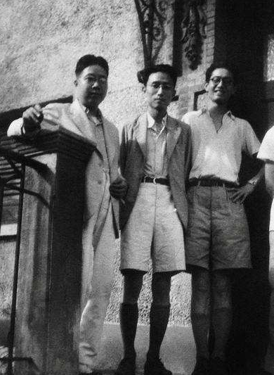 喬冠華有多強？聯合國大會仰天大笑，毛主席：一文能頂兩個坦克師