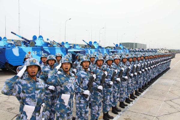 0架對300架,美海軍陸戰隊空中支援強大,075何時迎來垂直起降機 0架對300架,美海軍陸戰隊空中支援強大,075何時迎來垂直起降機