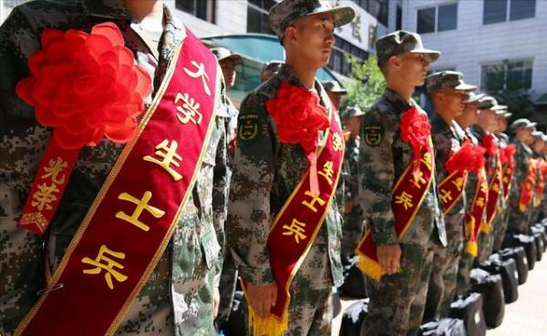 大學生參軍入伍政策解讀，想當兵的學生最好提前瞭解一下