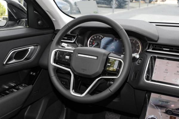 全新攬勝星脈來襲,純進口55.8萬起,標配8AT+全時四驅,值不值? 全新攬勝星脈來襲,純進口55.8萬起,標配8AT+全時四驅,值不值?