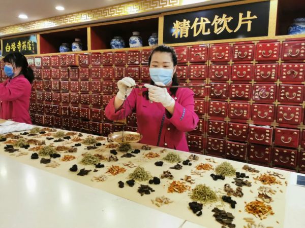 北京最古老的標誌性建築白塔寺，是內北京味兒了