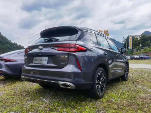 試駕傳祺GS4 PLUS丨2.0T超250馬力，軸距同級領先，頂配不到15萬元