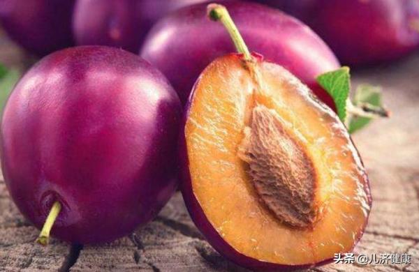 這個水果酸酸甜甜，孩子一吃就不便秘！具體怎麼吃？