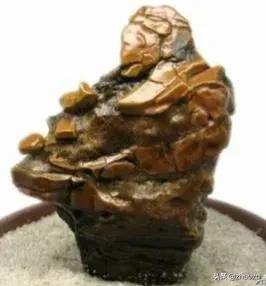 逼真的象形猴奇石 逼真的象形猴奇石