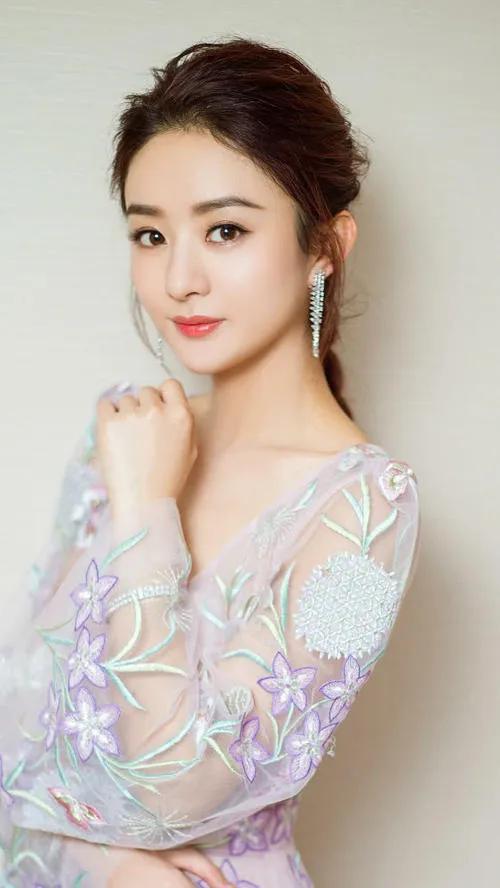 膚白貌美，清純可人的趙麗穎