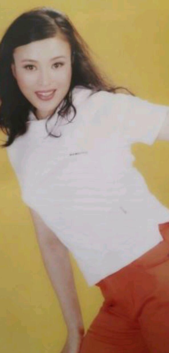 丁嘉麗，她的前半生真是荒唐