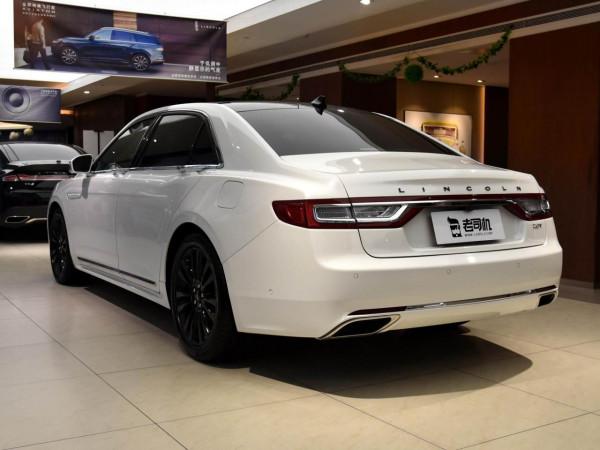 別再死盯著BBA了，這款車既有面子又有裡子，來看林肯大陸