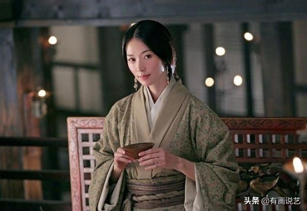 小喬初嫁，周瑜早逝，孫策遇刺，大喬守寡，大喬和小喬何去何從