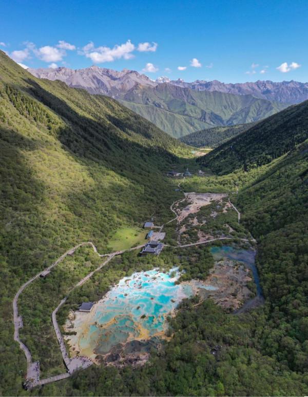 ​如果地球會說話丨三年修復，黃龍長出新“面板”