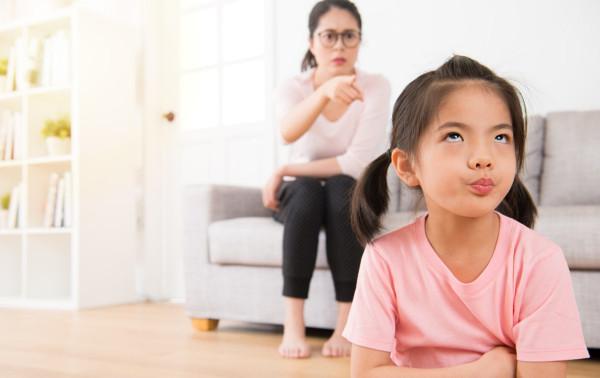 剛吼完孩子就後悔了？可是世上沒有後悔藥，試試“去情緒化管教”