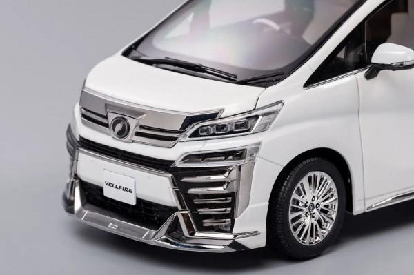 做小弟的覺悟，其輝豐田威爾法模型測評