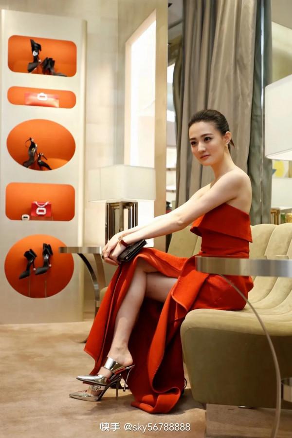 美美的徐璐愛了