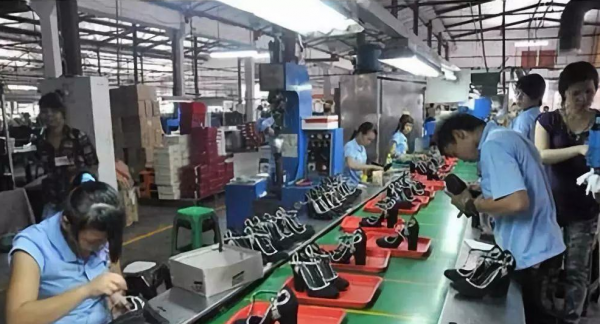 浙江賓利姐：出生貧農，身價已超20億，聲稱誰娶了她就送誰賓利車