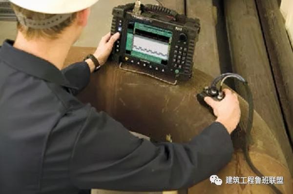 施工現場質量檢查的八字真經：看、摸、敲、照，靠、量、吊、套