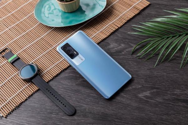 最新手機銷量排行榜：蘋果、小米壟斷前十，iPhone 13銷量近200萬