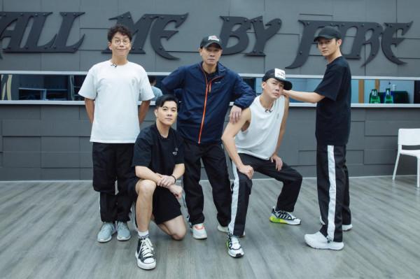 李承鉉、戚薇合體上秋晚，大灣區哥哥唱響“灣區升明月”