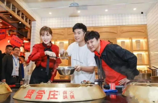 人前是巨星，人後是玩物？這些明星早就翻身成資本大佬了