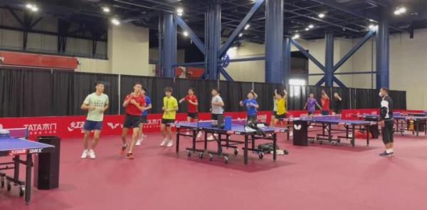 休斯敦國乒訓練忙，孫穎莎陳幸同配合放高球，日本伊藤美誠練擺短