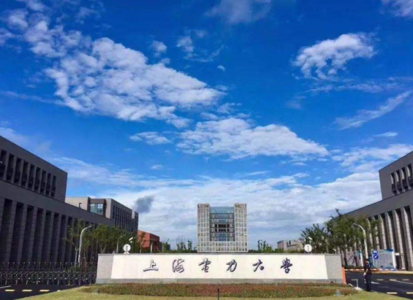 2022年國家電網春招開啟，有編有崗待遇佳，這類學生有“直通車”