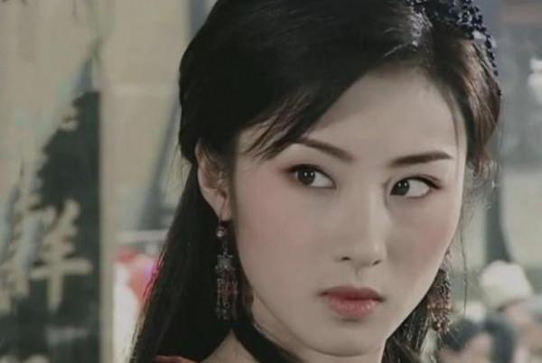 昔日女神嫁“醜男”、閃婚閃離、生雙胞胎，長得再美也未必能紅？