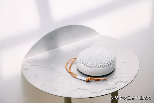 Beosound A1 二代——B&;O 帶你乘風破浪 Beosound A1 二代——B&;O 帶你乘風破浪
