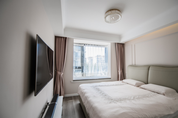 106㎡簡約美式三居室,繁雜城市中小小的夢 106㎡簡約美式三居室,繁雜城市中小小的夢