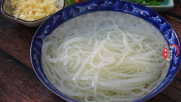 又發現一種螺螄粉的“神仙”吃法,曬到朋友圈,網友:我也要試試 又發現一種螺螄粉的“神仙”吃法,曬到朋友圈,網友:我也要試試