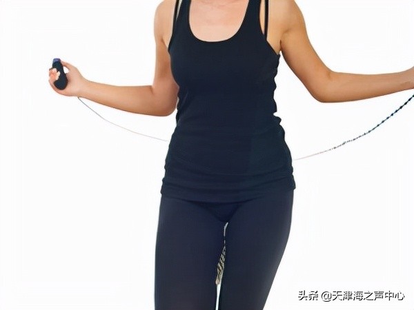十分鐘快速燃脂 一根跳繩就能做到
