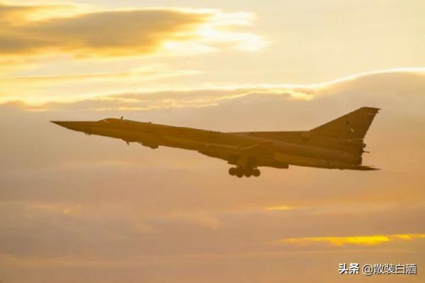 美國酸了:其曾研發雙座F22未成功,殲20S成全球首款雙座四代機 美國酸了:其曾研發雙座F22未成功,殲20S成全球首款雙座四代機