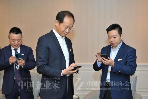 董明珠最愛笑？劉永好最可愛？宋志平最暖男？揭秘大咖們不為人知的另一面